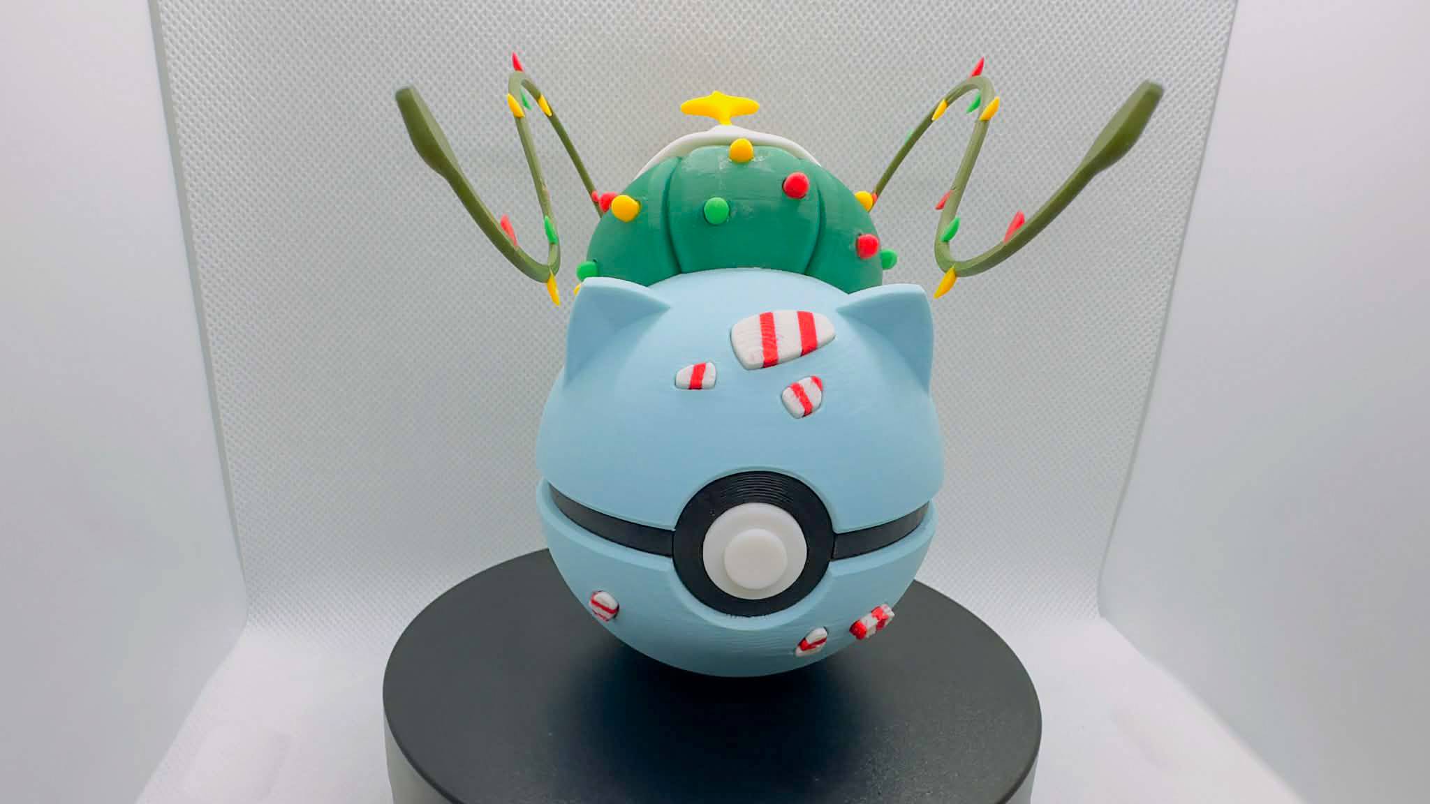Christmas Bulbasaur Themed Ball